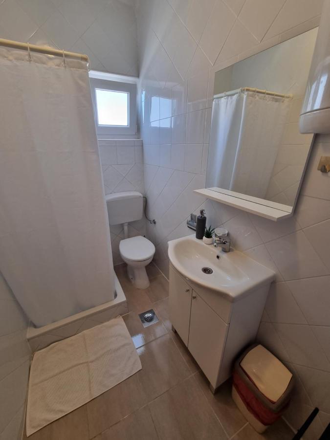 Apartments Lili Biograd Na Moru Exterior photo